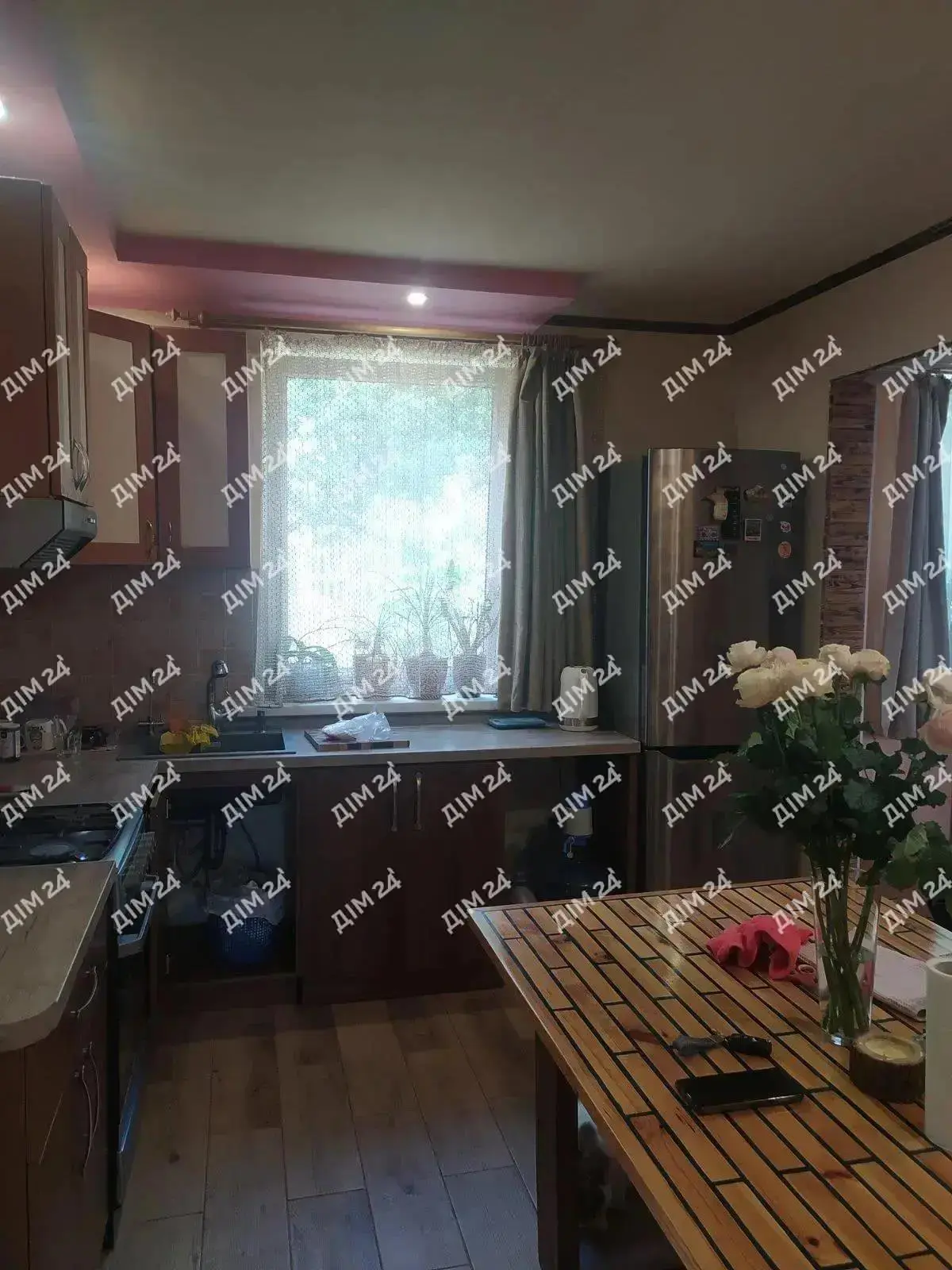 Затишна частина будинку в селі Степне Полтавського району