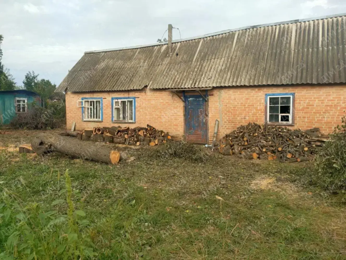 Продаж нерухомості в Івонченцях!