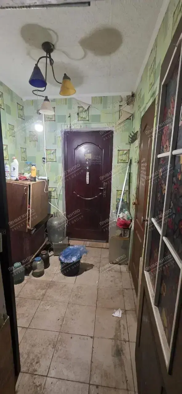 Найдешевша однокімнатна на першому поверсі