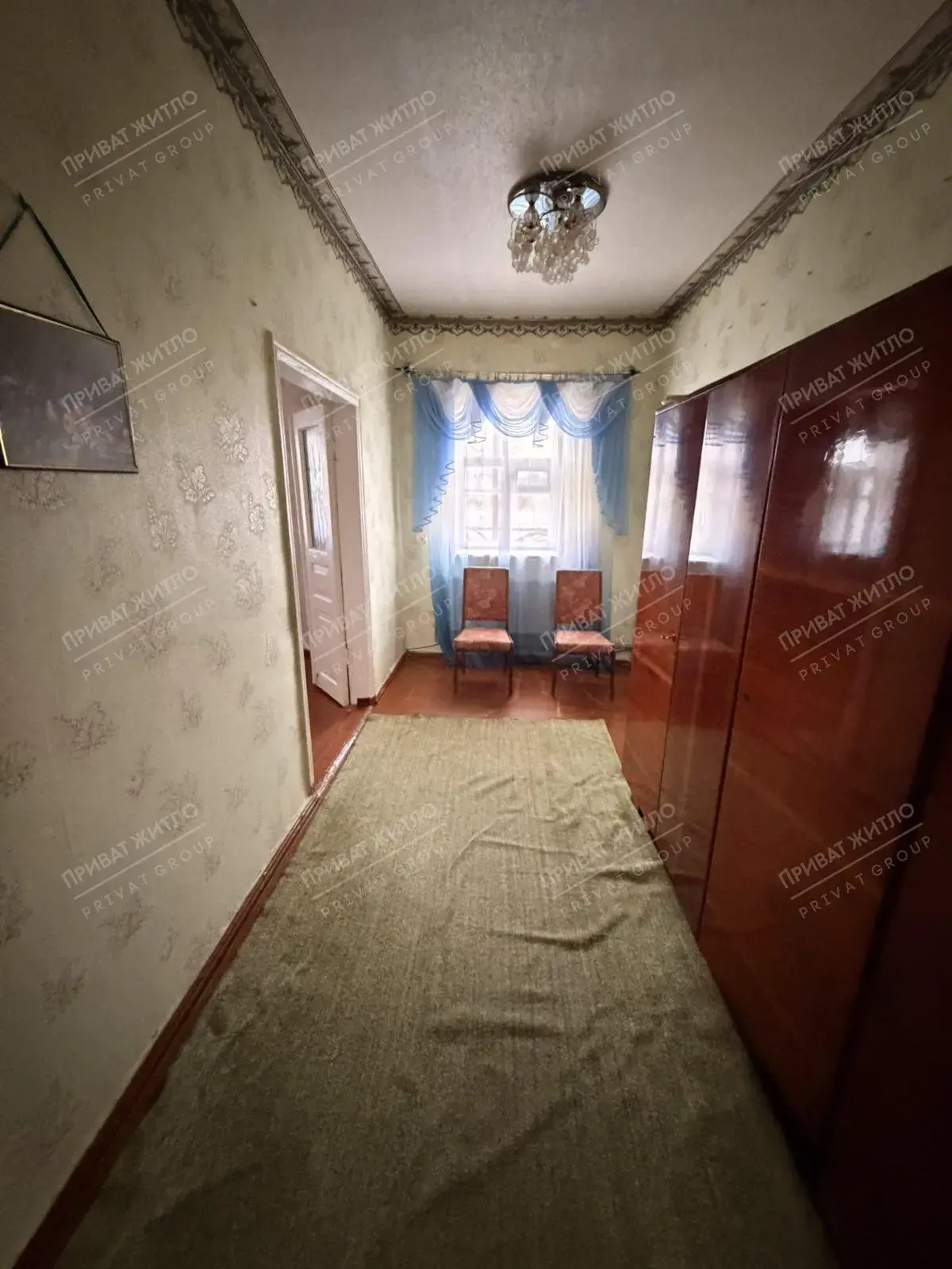 Продаж цегляного будинку на Яківцях