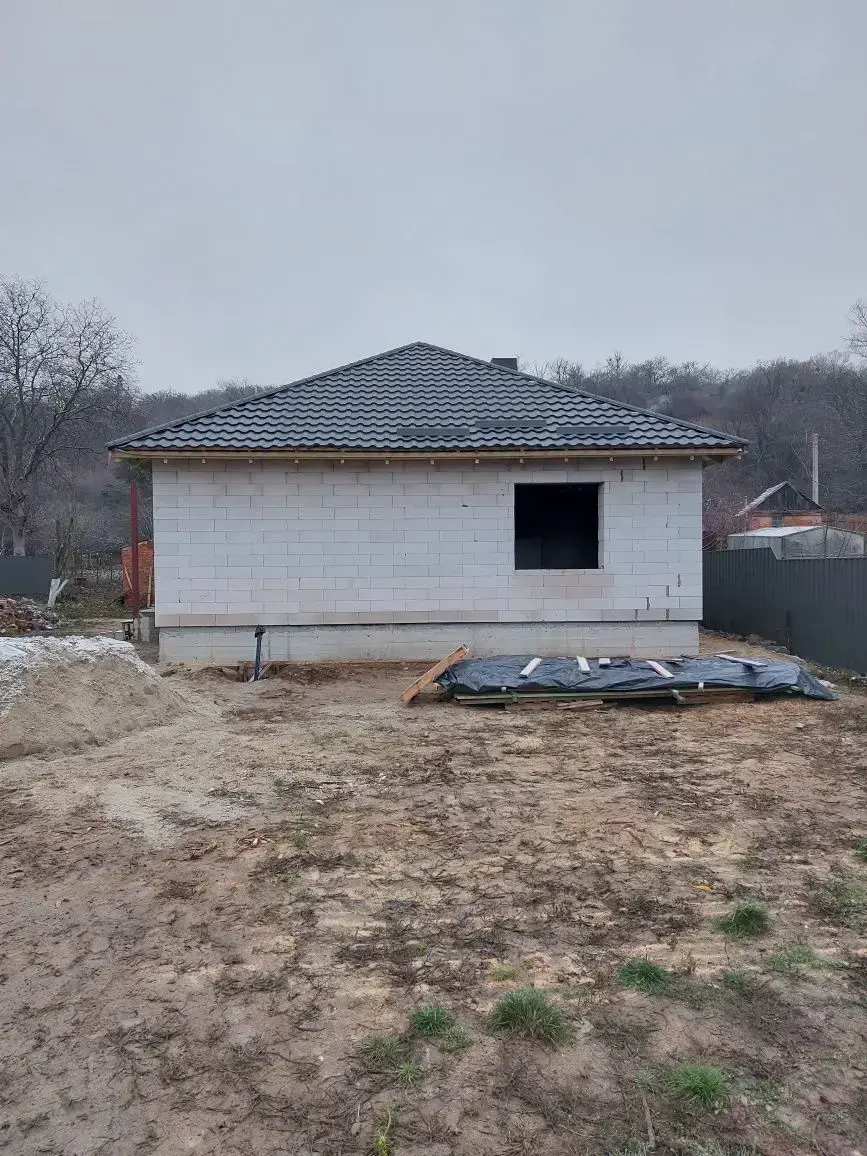 Новий будинок у Щербанях- затишок і комфорт!