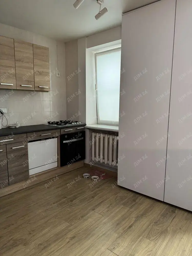 Ідеальна студія плюс одна.