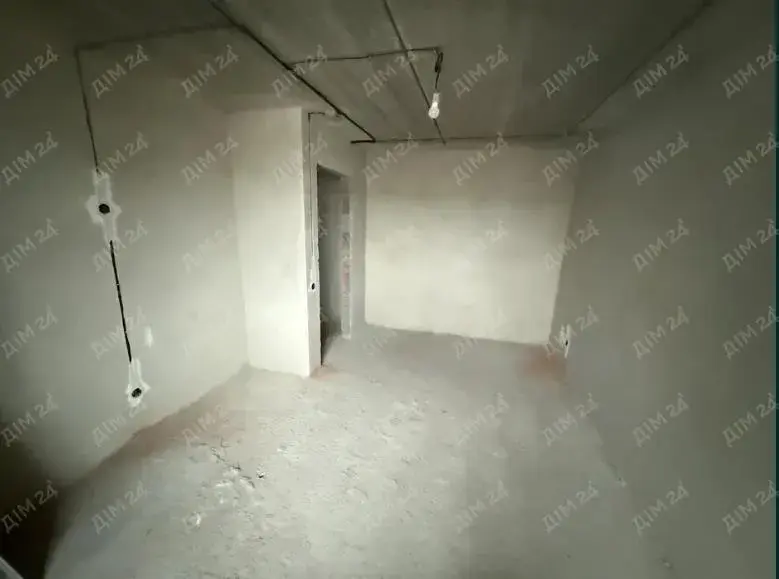 Однокімнатна  з АО на Садах