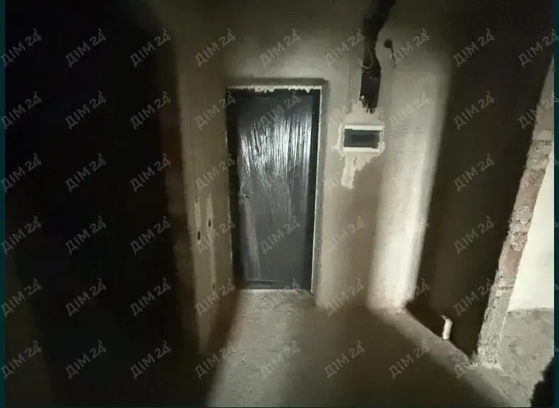 Однокімнатна  з АО на Садах