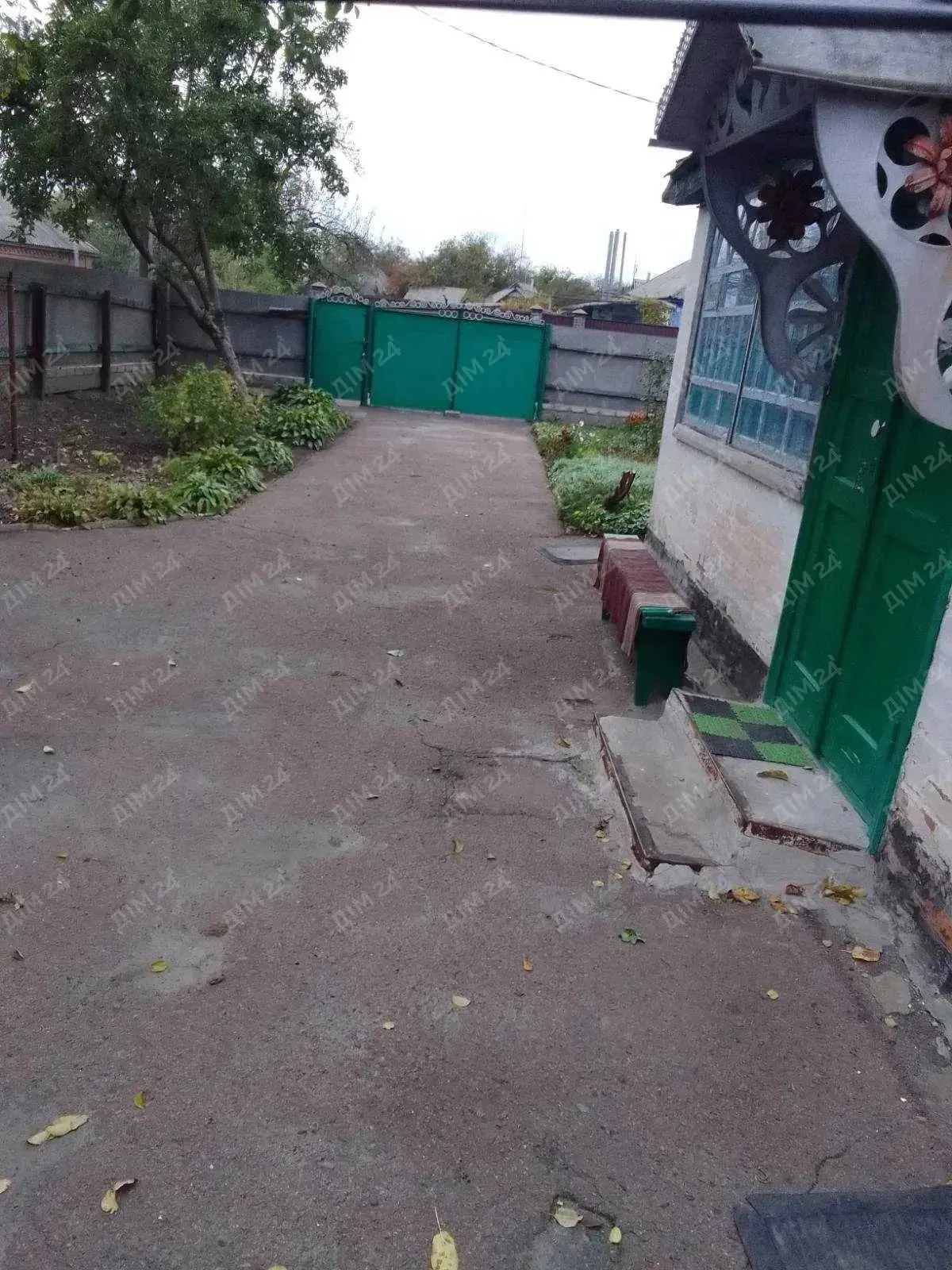 Будинок у центрі м.Решетилівка