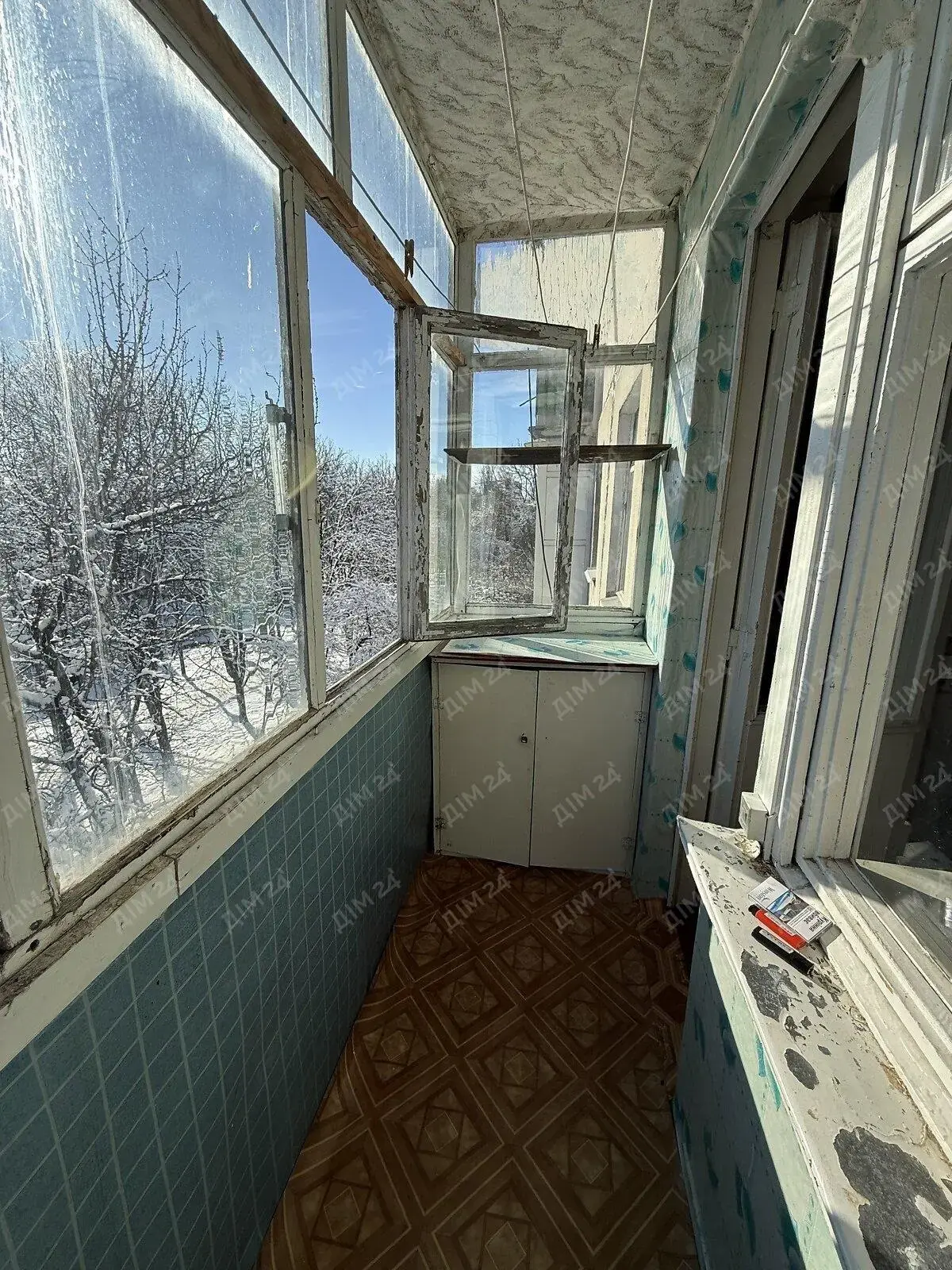 Продаж двокімнатної квартири з окремими кімнатами по кільцю
