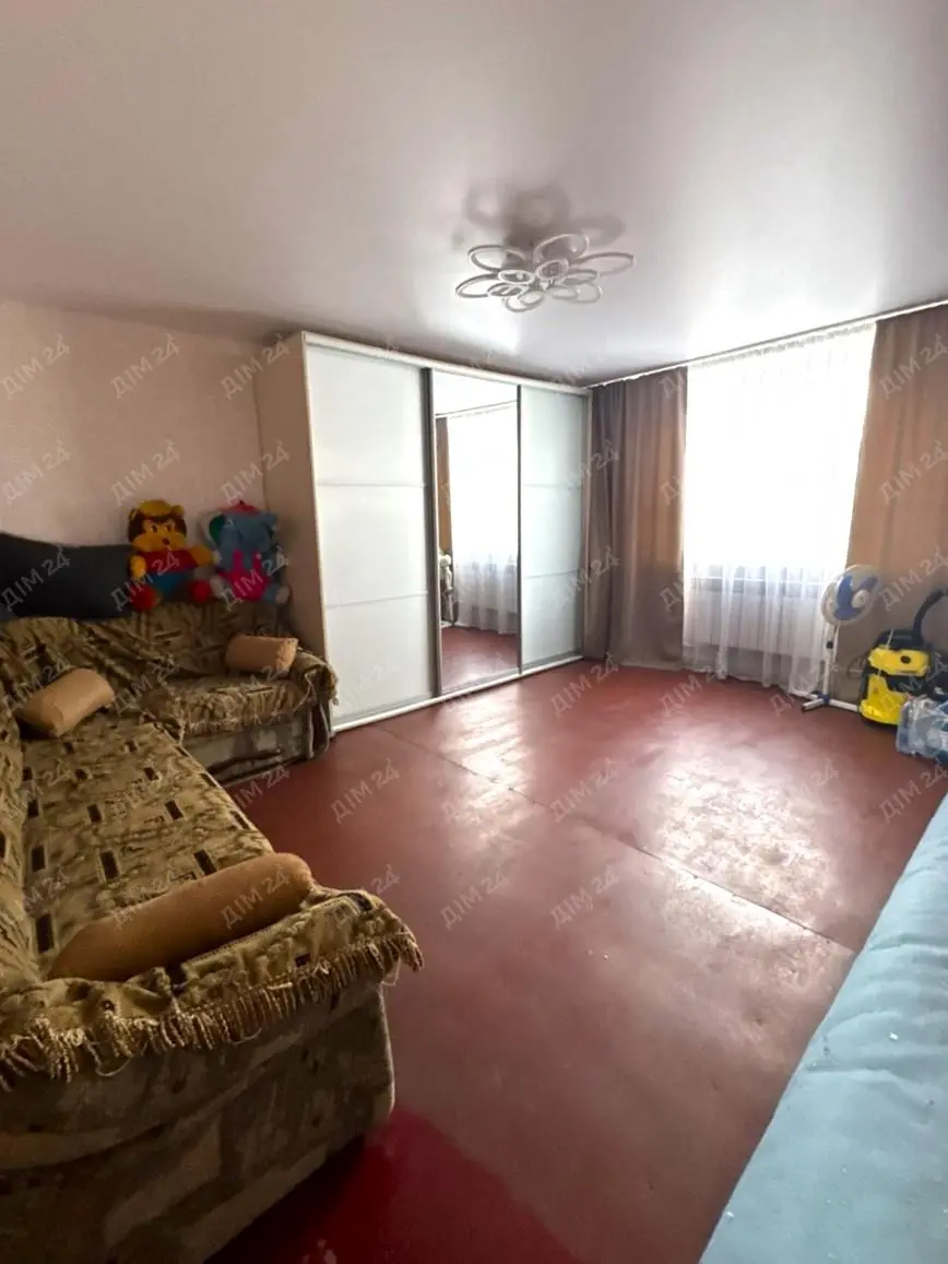 Будинок у Нових Санжарах, Полтавська область