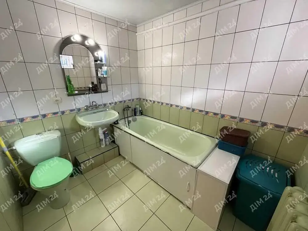 Затишний будинок із ремонтом у Нових Санжарах, Полтавська область