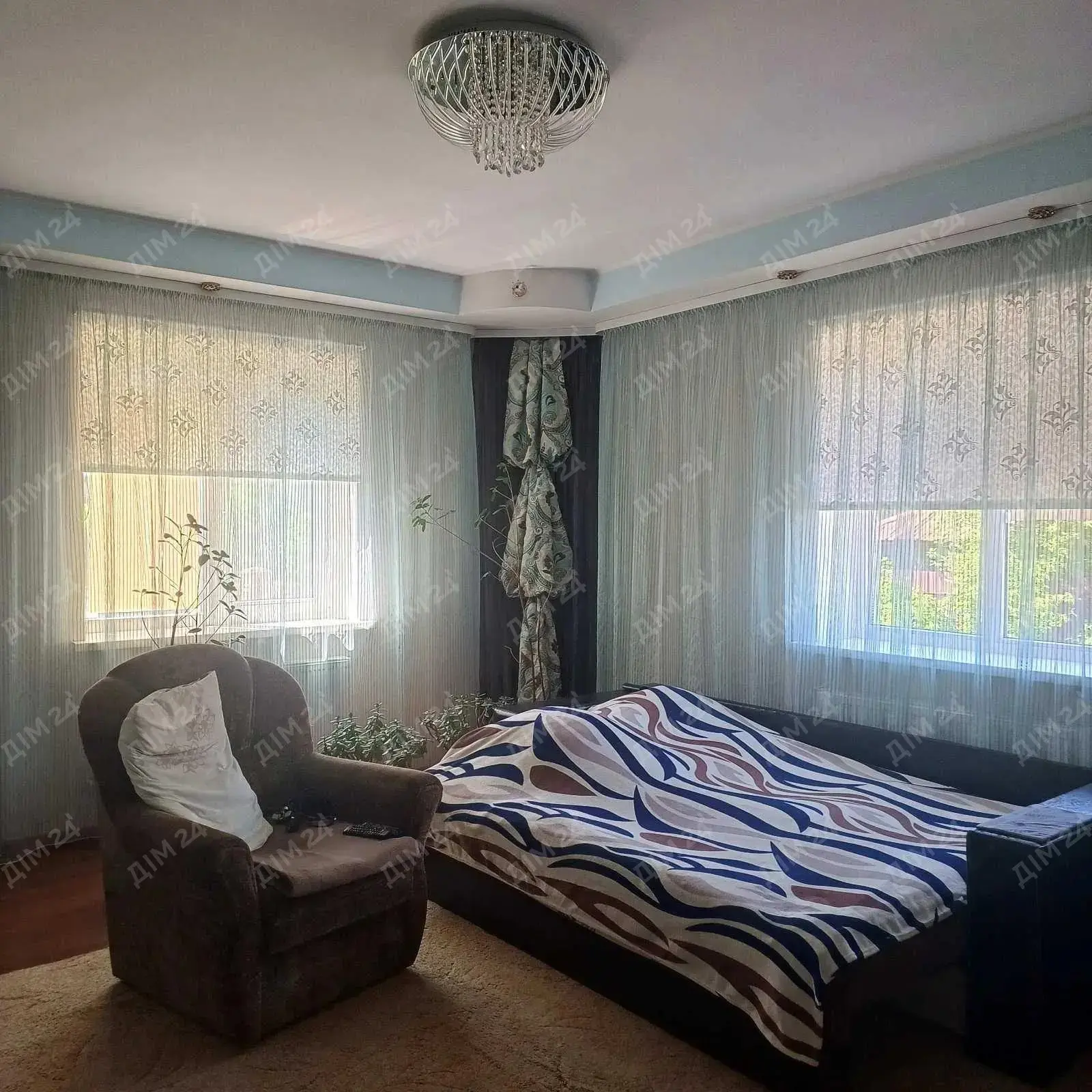 Будинок з меблями у місті Решетилівка, Полтавська область