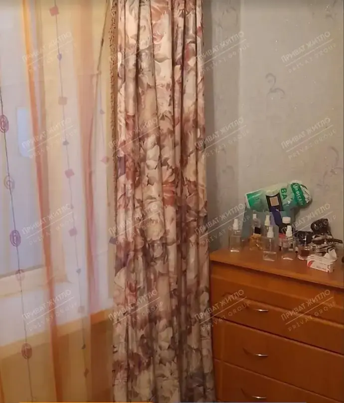 Частина будинку в районі Конкорду!