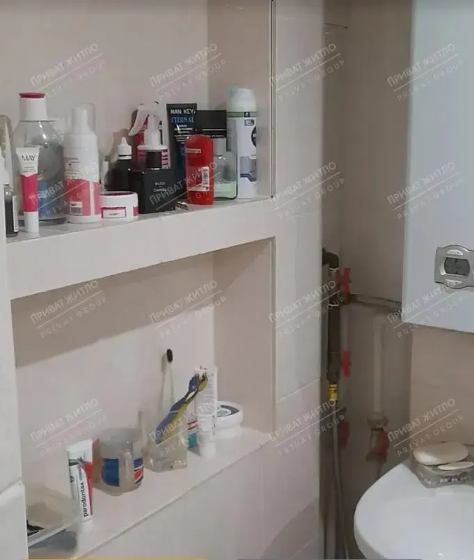 Частина будинку в районі Конкорду!