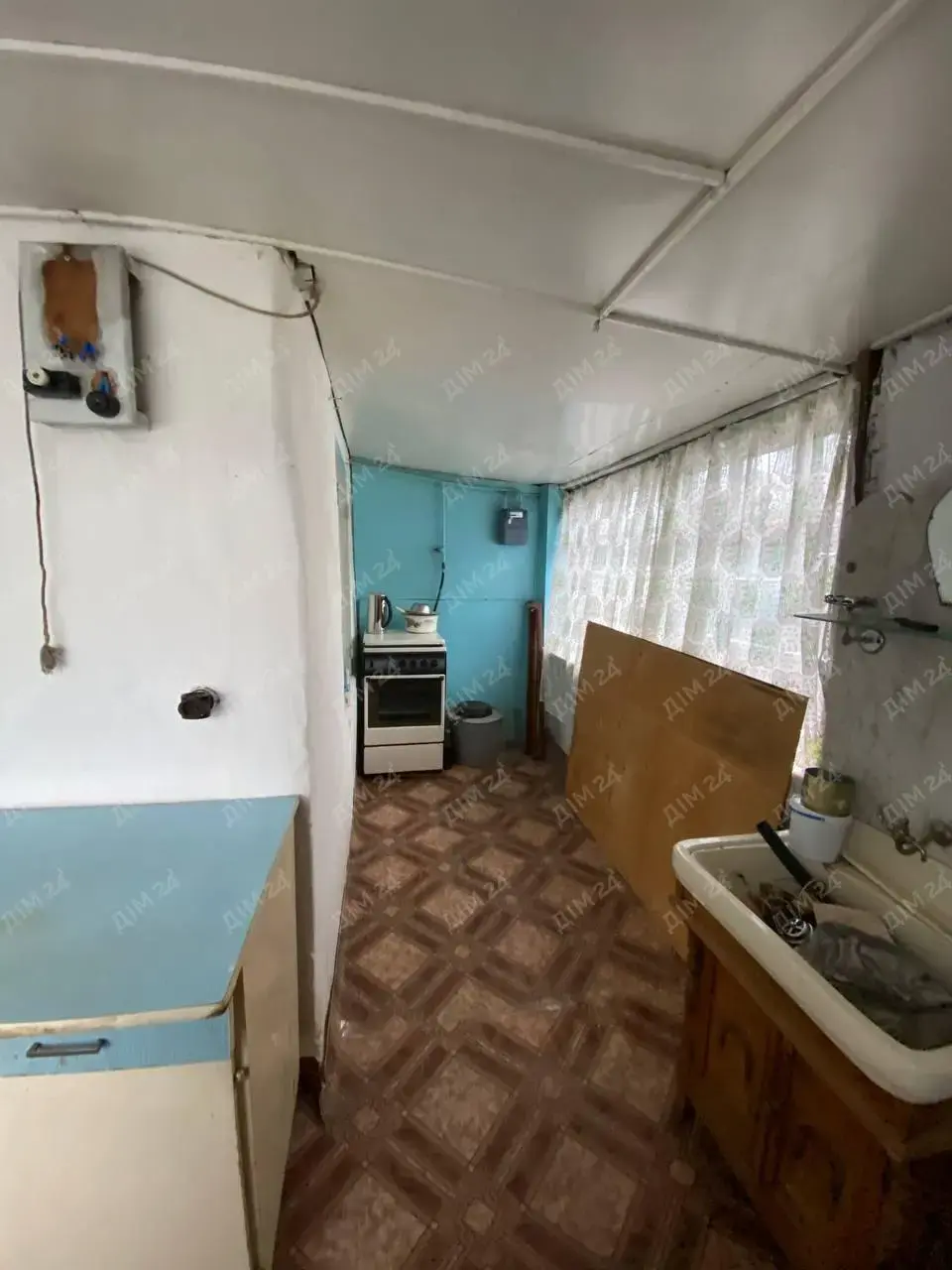 Частина будинку в центрі!