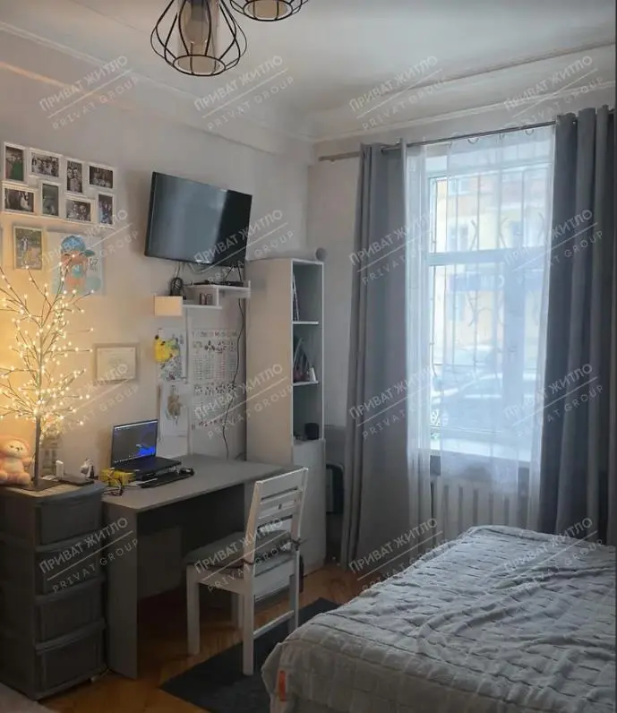 Двокімнатна квартира в центральній частині міста!