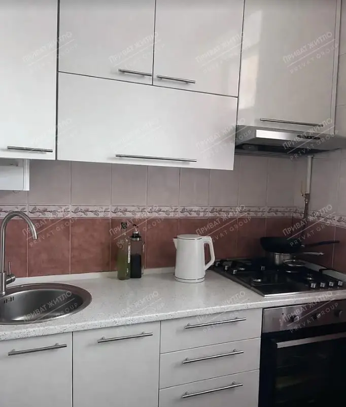 Двокімнатна квартира в центральній частині міста!