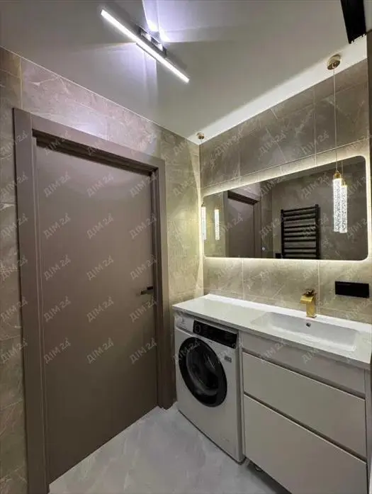 Продаж стильної 2-кімнатної квартири на Подолі – заїжджай і живи вже сьогодні