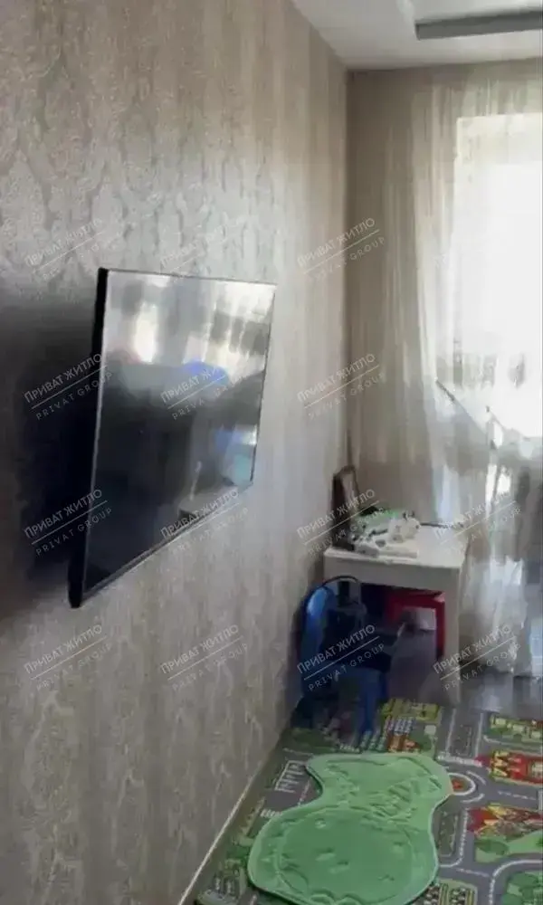 Двокімнатна квартира на Подолі, автономне опалення
