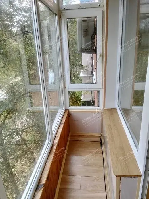 Простора квартира в Стасях.