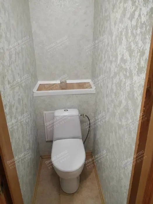 Простора квартира в Стасях.