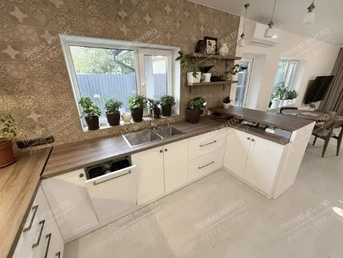 Будинок з євроремонтом в Рибцях! 