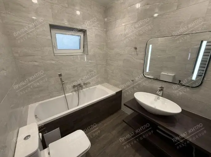 Будинок з євроремонтом в Рибцях! 