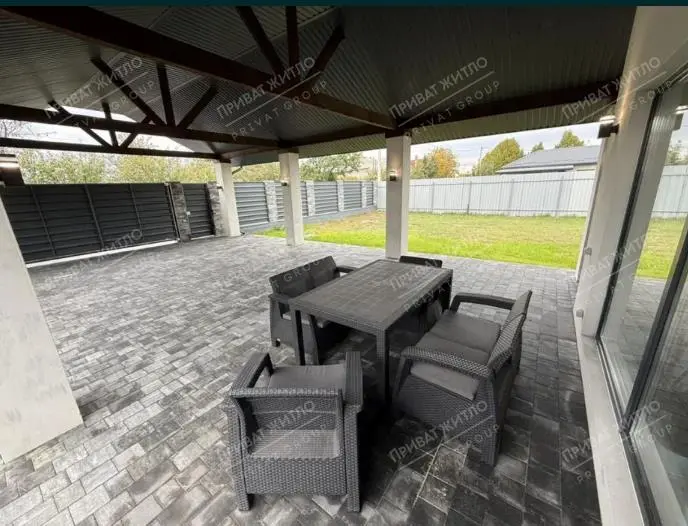 Будинок з євроремонтом в Рибцях! 