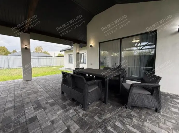 Будинок з євроремонтом в Рибцях! 