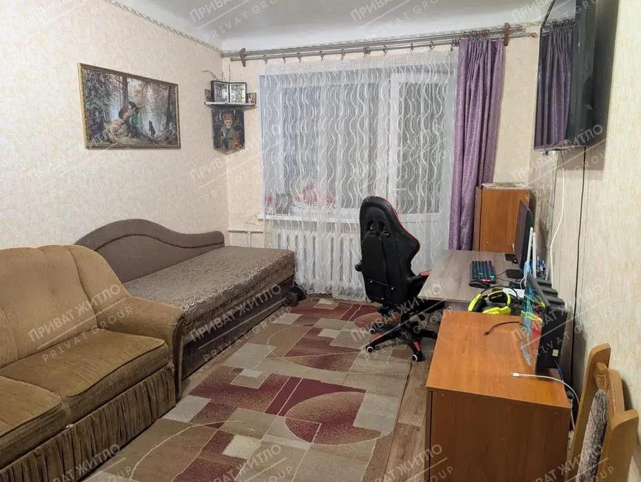 Однокімнатна квартира на Браїлках