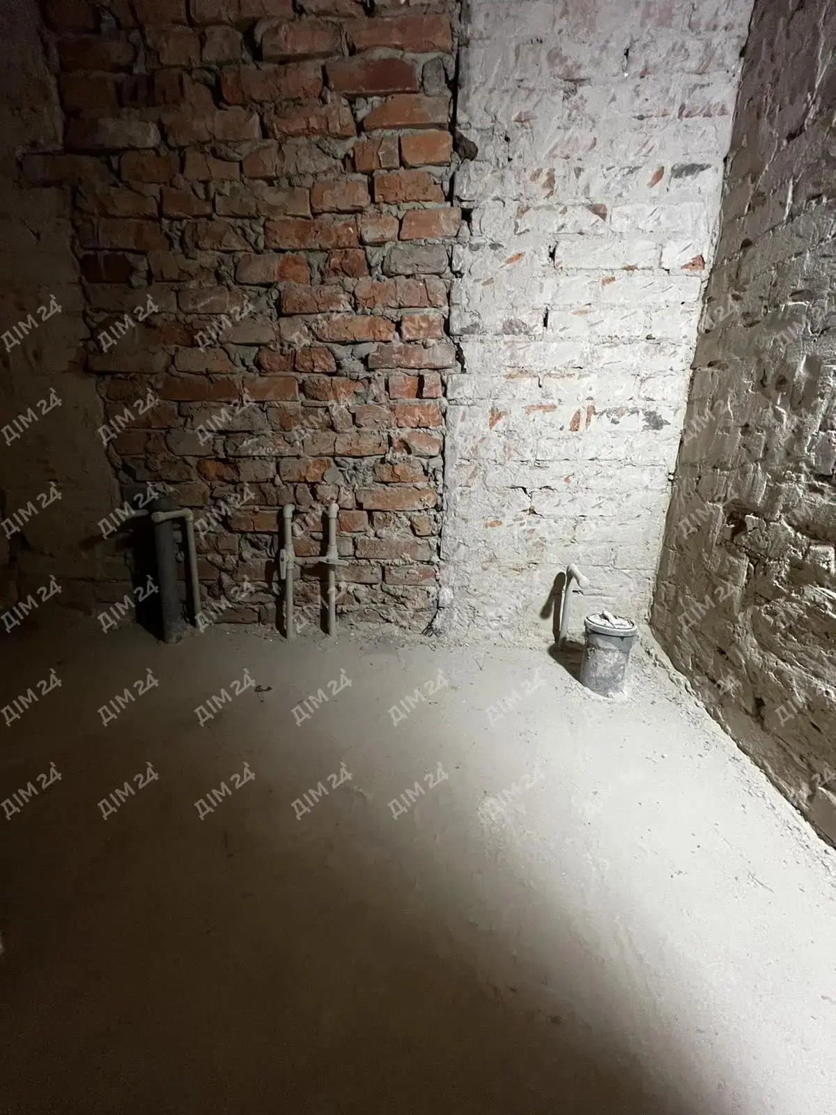 Затишний будинок на Дублянщині