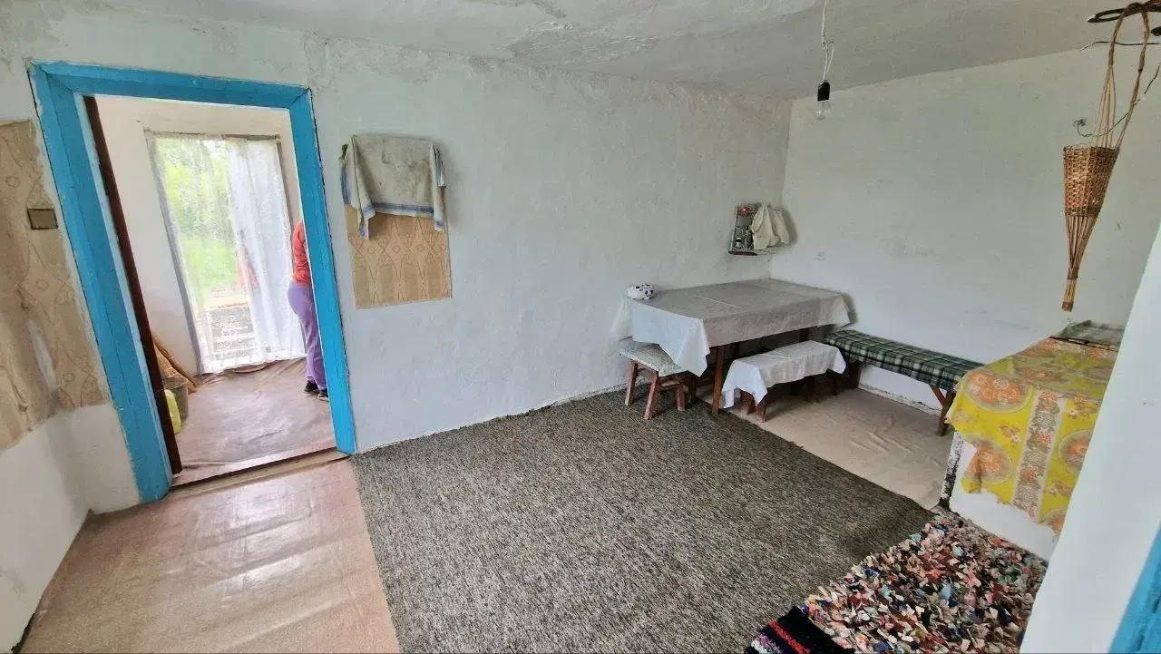 Продам земельну ділянку 25 соток у селі Куклинці, неподалік від Полтави