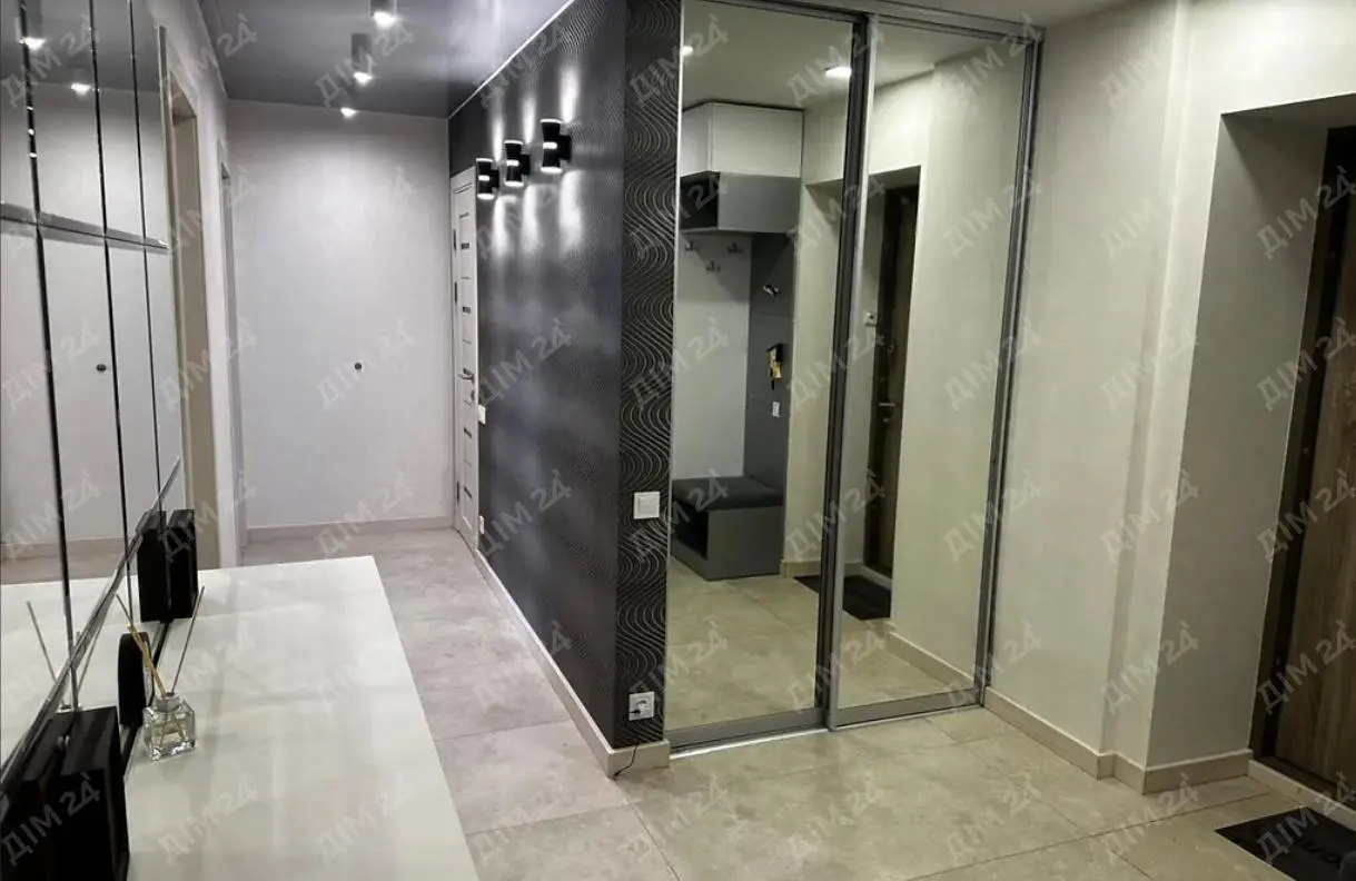 Трикімнатна у сучасному ЖК Павленківський