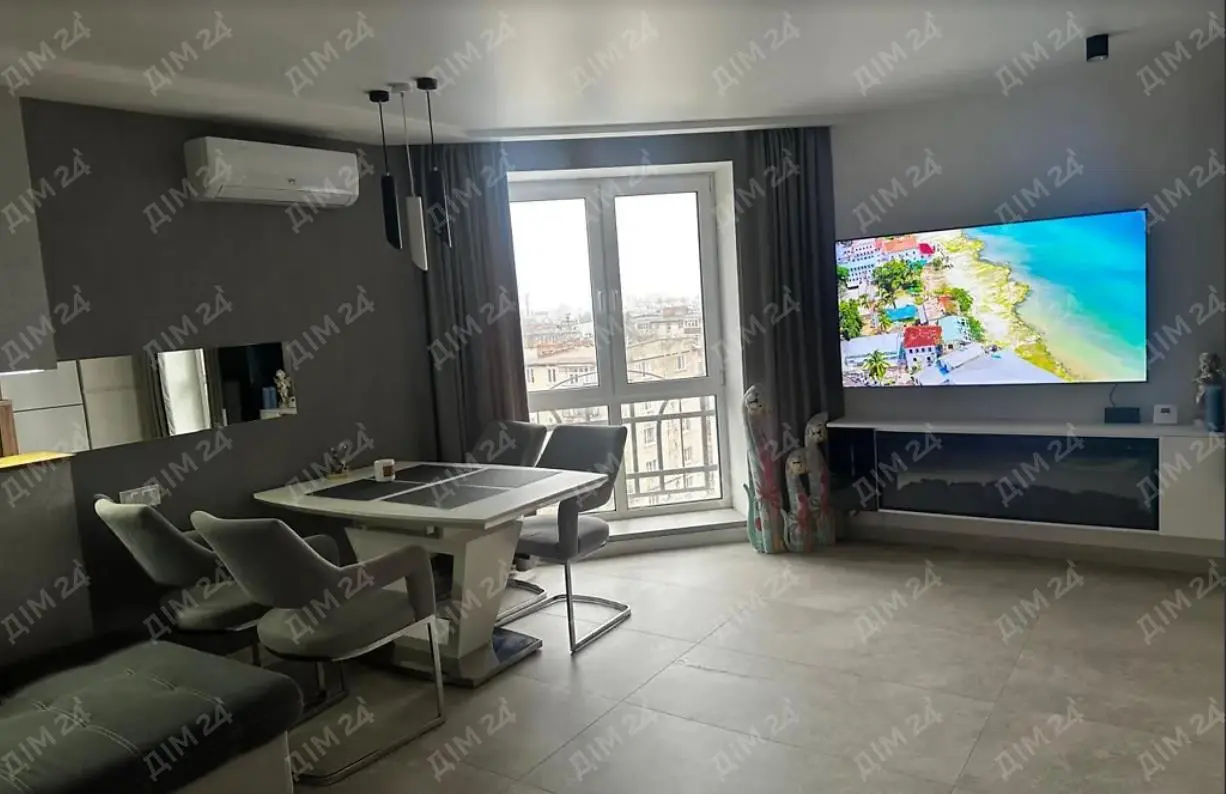 Трикімнатна у сучасному ЖК Павленківський