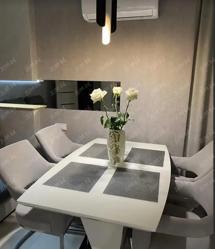 Трикімнатна у сучасному ЖК Павленківський