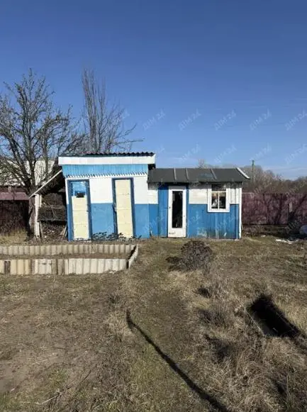 Цегляна дача у Петрівка