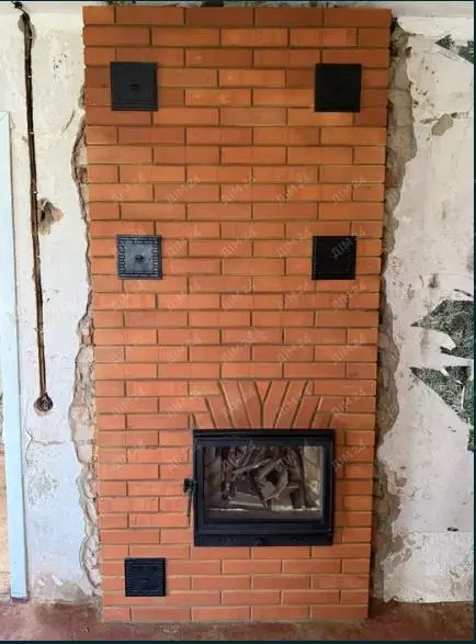 Цегляна дача у Петрівка