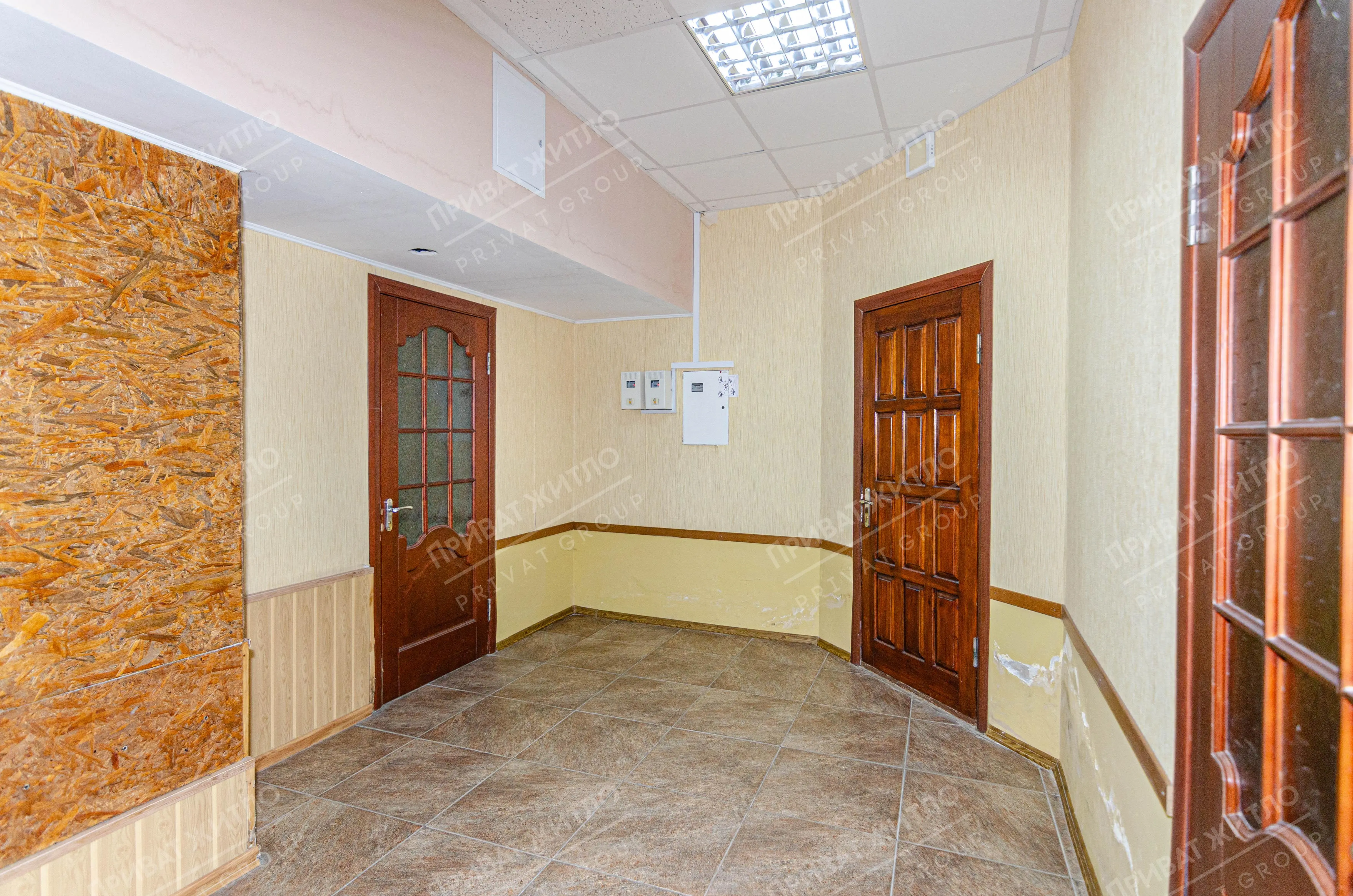 Комерційне приміщення в центрі міста (навпроти "Листопада) 