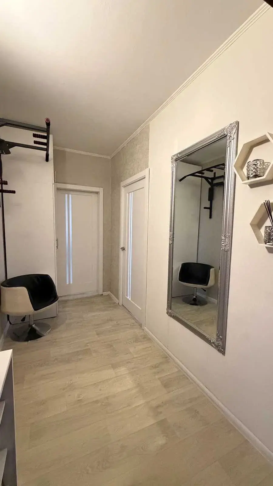 Готова до життя 2-кімнатна квартира на зручному 2 поверсі