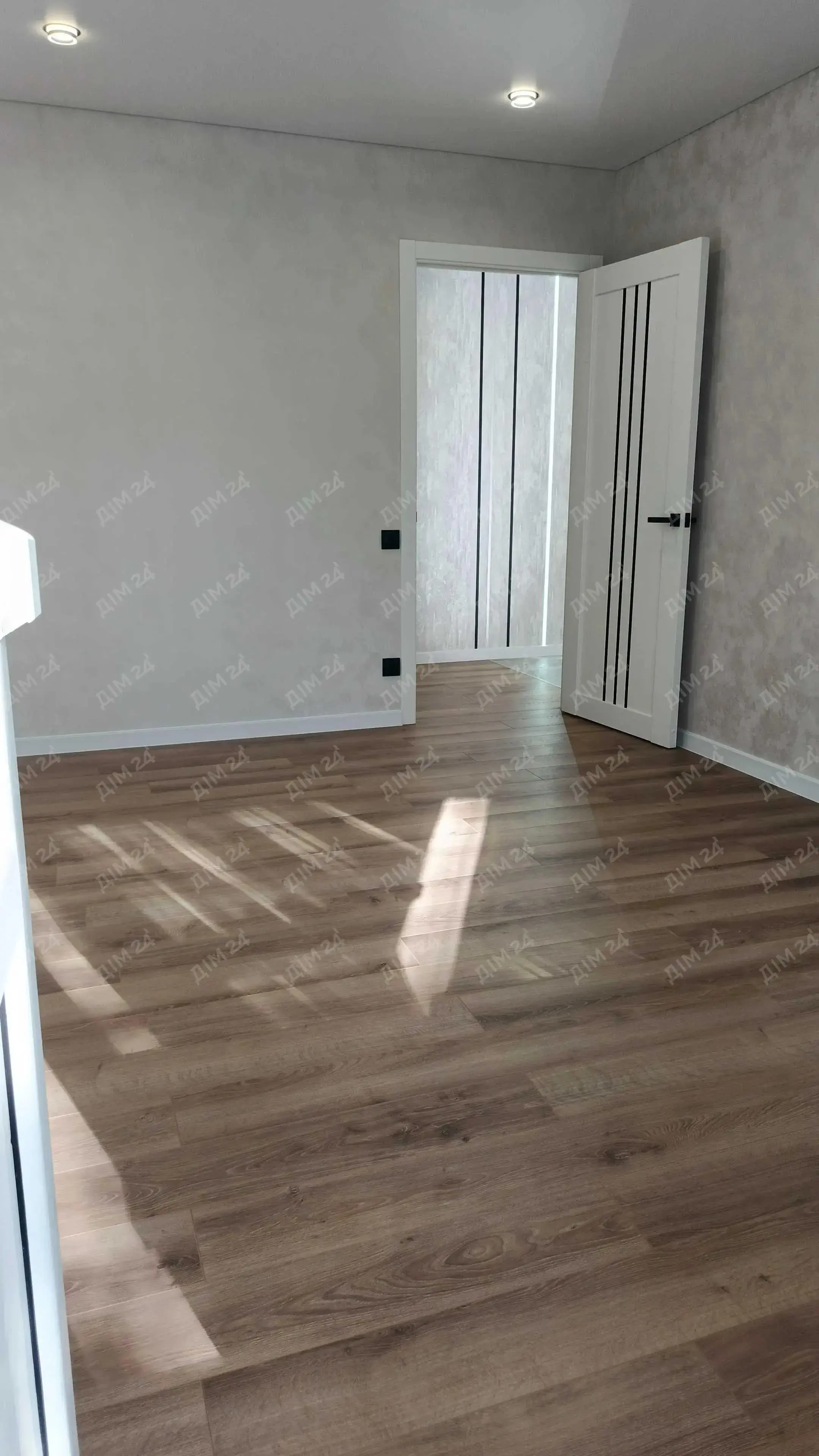 2 кімнатна квартира на Алмазному, 47 кв.м