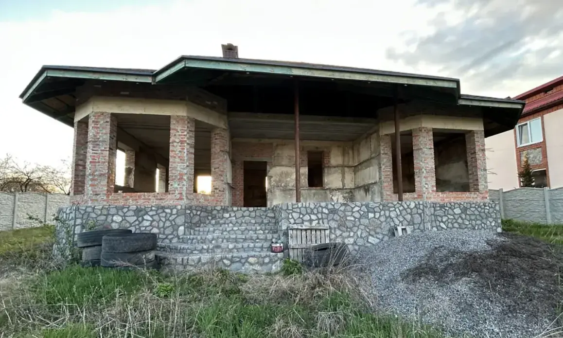 Будинок з видом на ставок - Супрунівка