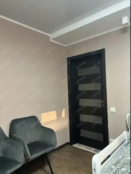 Двокімнатна квартира з гарним ремонтом!