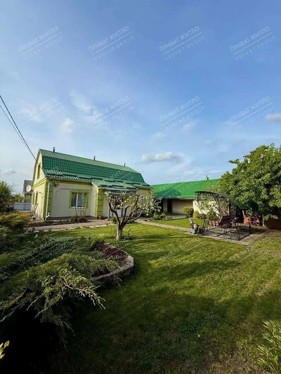 Продам гарний заміський будинок поруч з Миргородом! 
