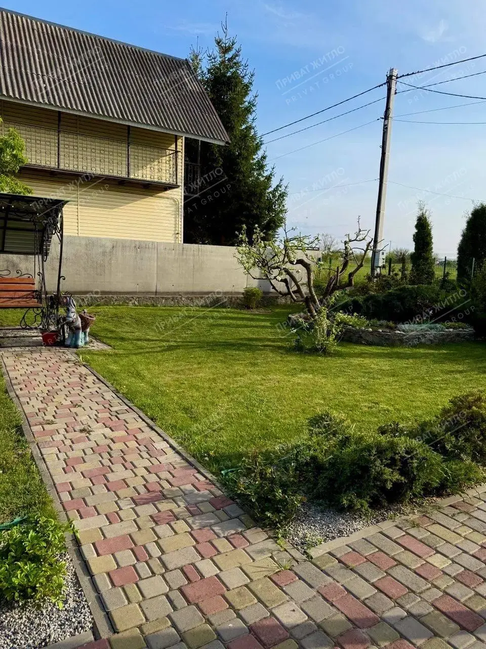 Продам гарний заміський будинок поруч з Миргородом! 
