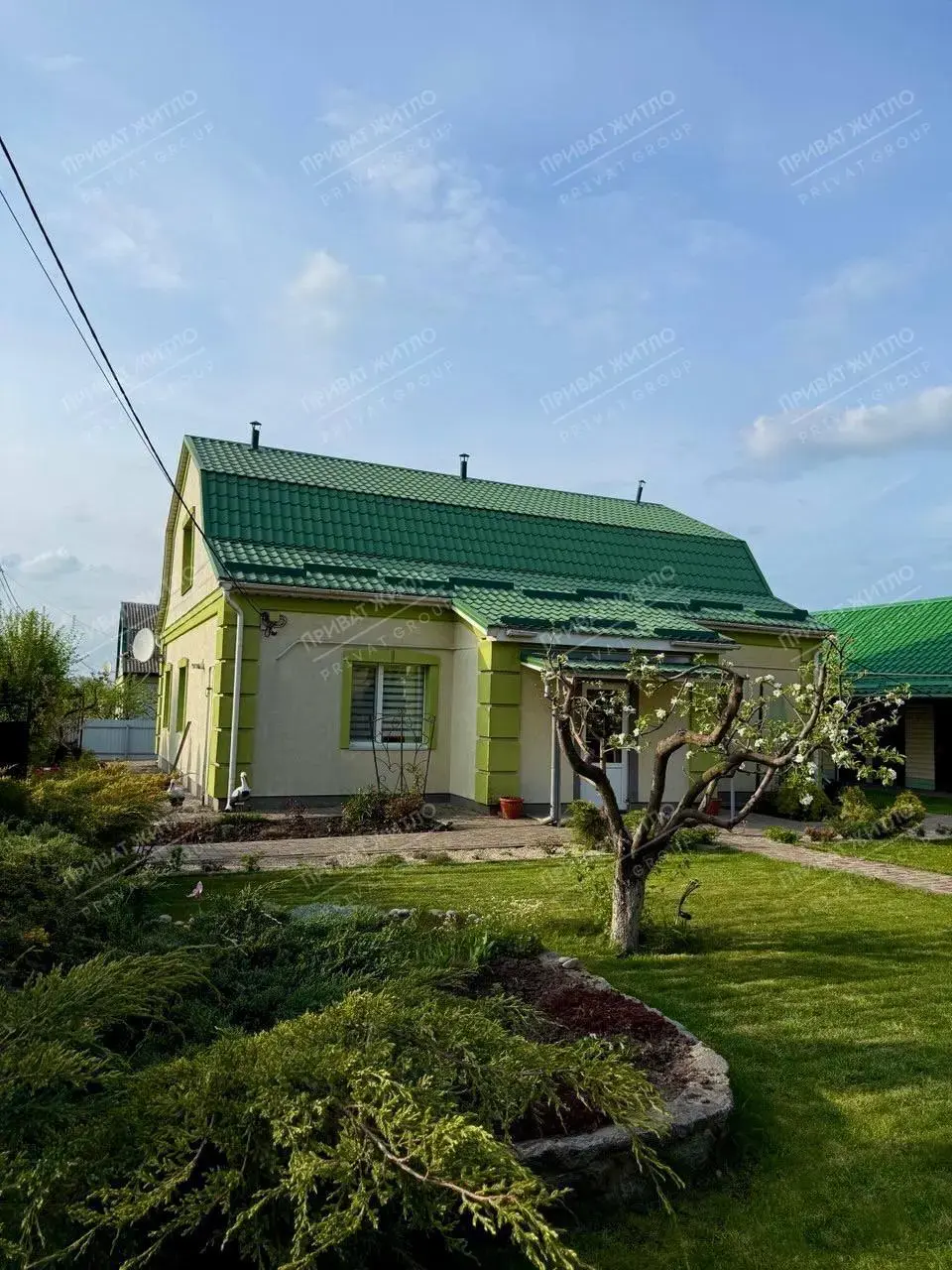 Продам гарний заміський будинок поруч з Миргородом! 
