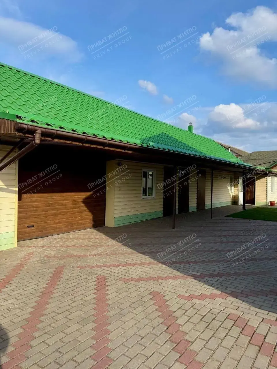 Продам гарний заміський будинок поруч з Миргородом! 
