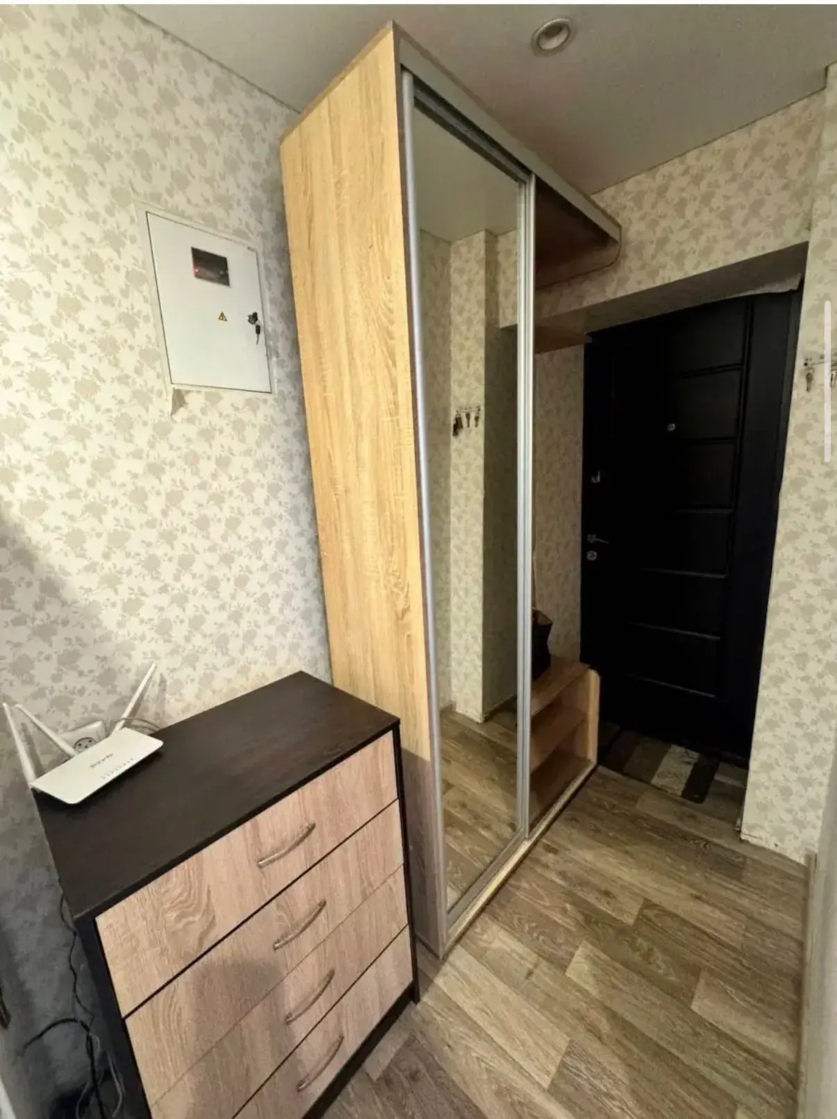 Продаж 1 кімнатної квартири на Подолі