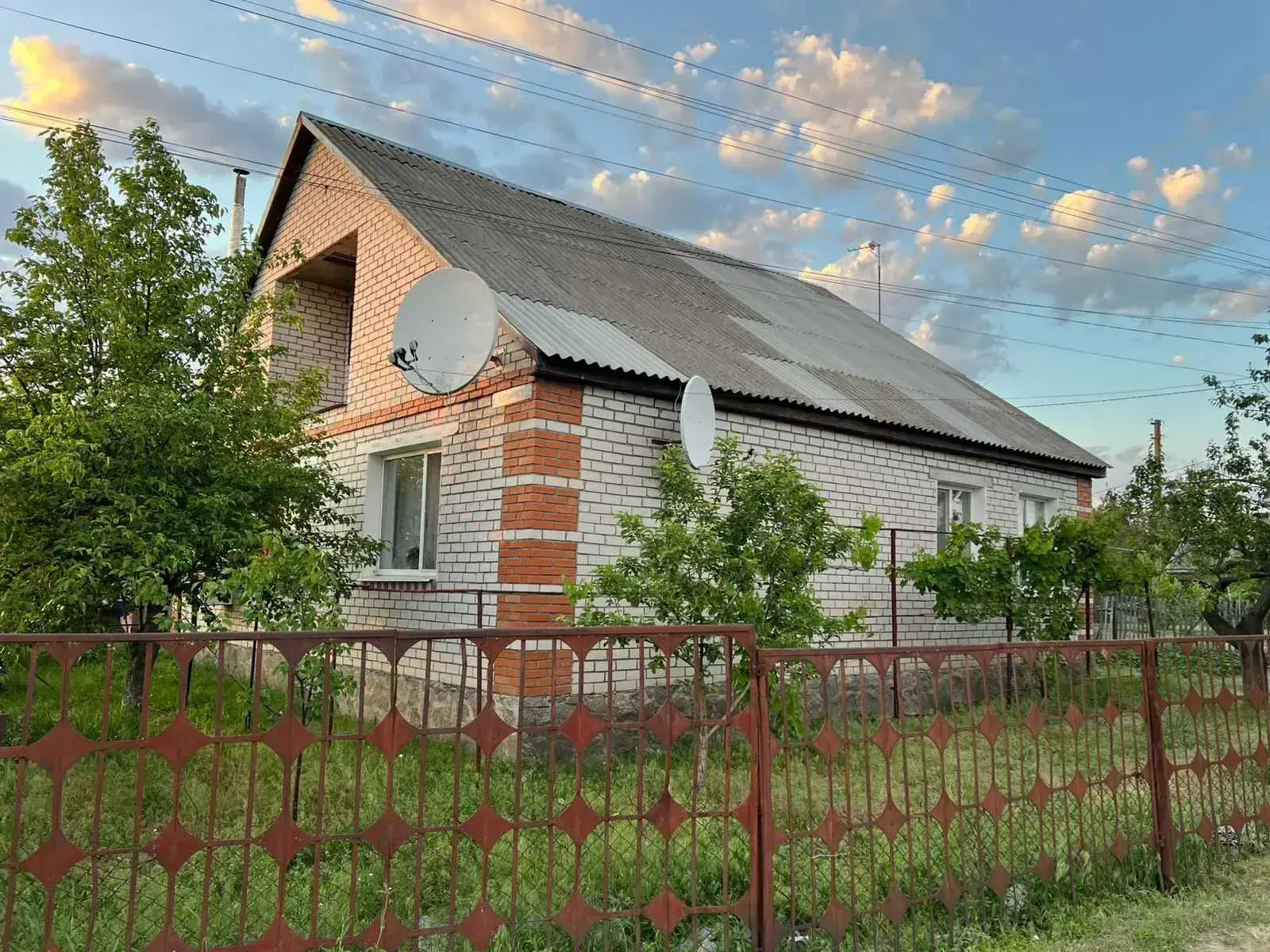 Будинок в смт Нові Санжари!