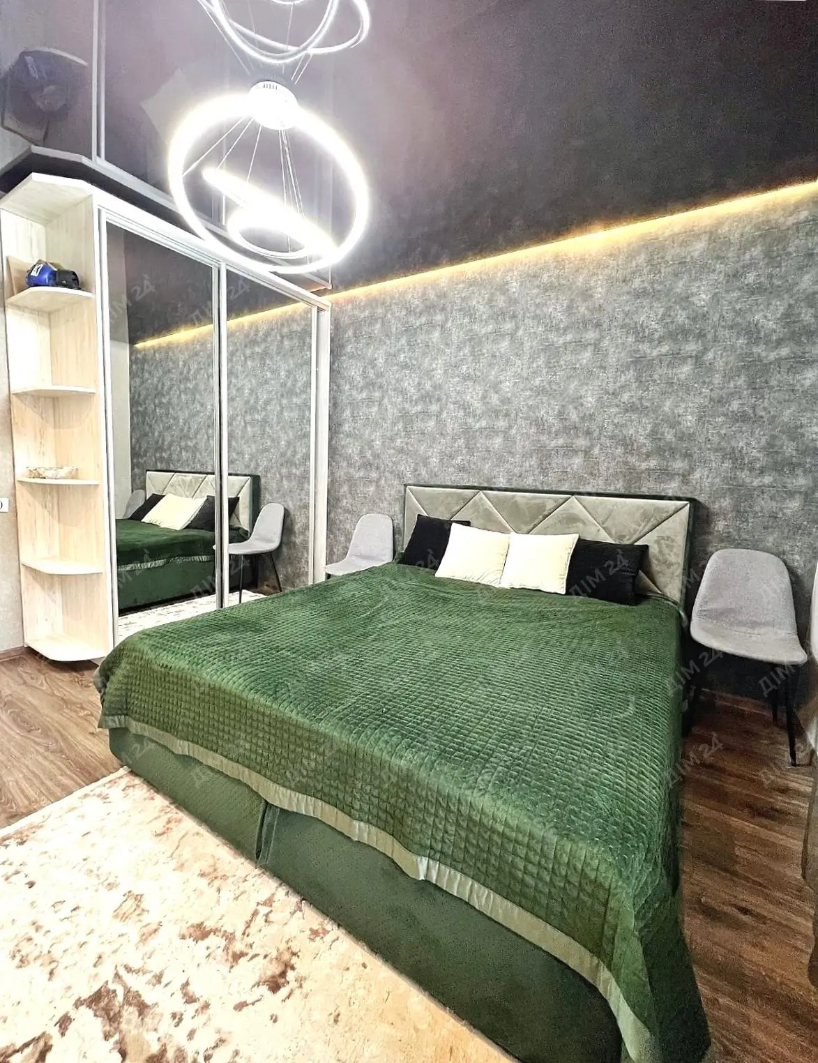 2 кімнатна квартира в Центрі, вул. Соборності