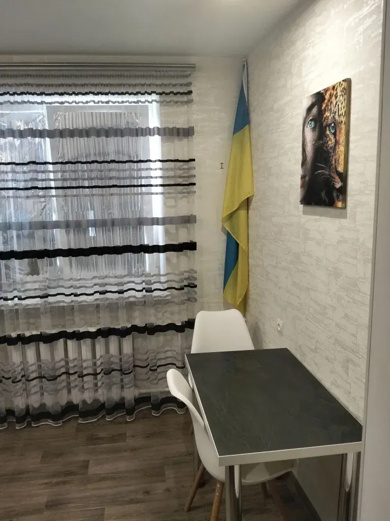 Двокімнатна квартира, Мотель