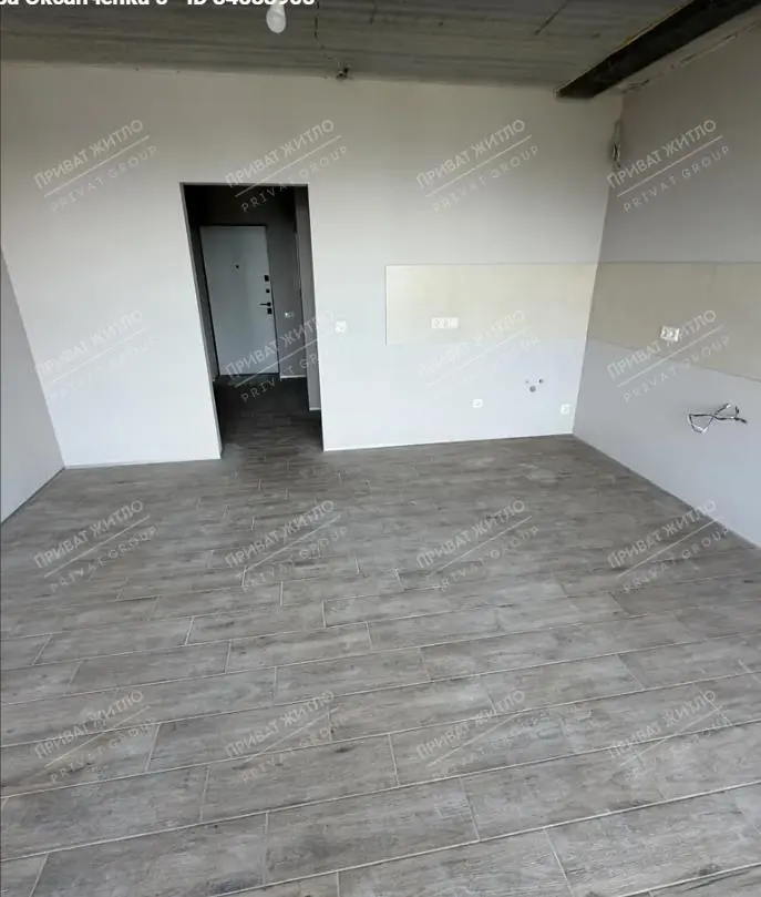 Квартира, у якій вже зроблено ремонт, але ще ніхто не жив.