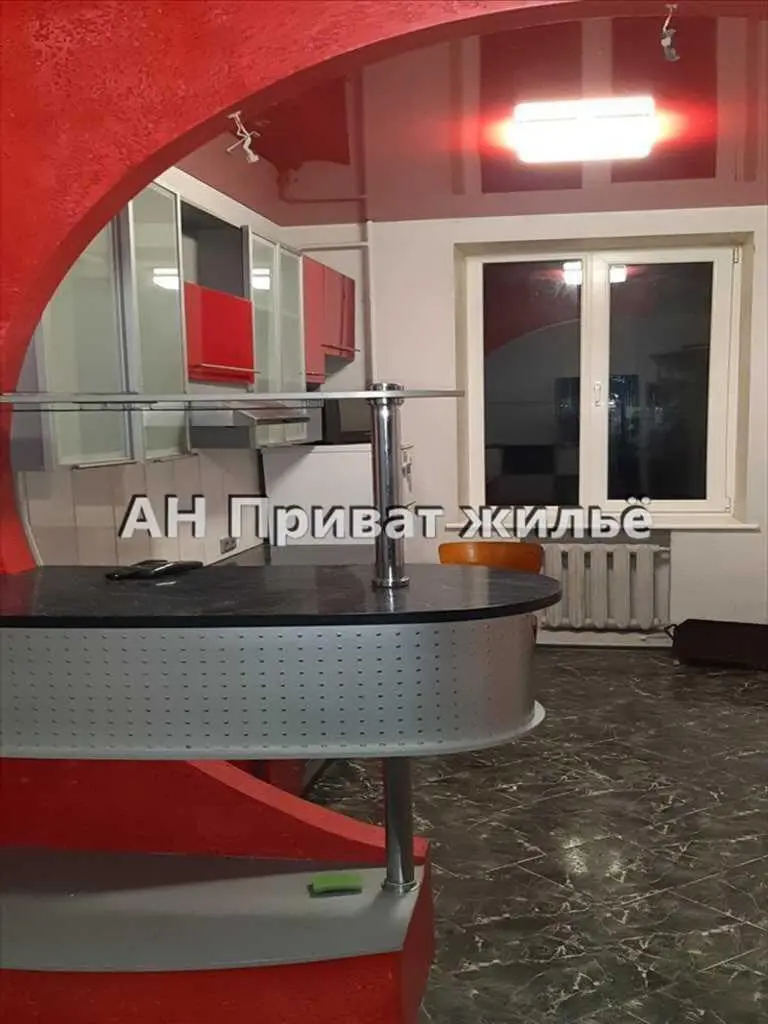 Продаж квартири на Алмазному