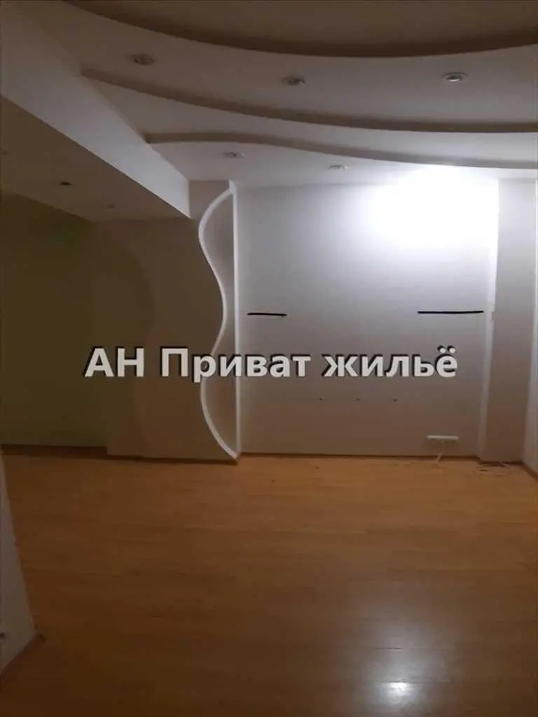 Продаж квартири на Алмазному